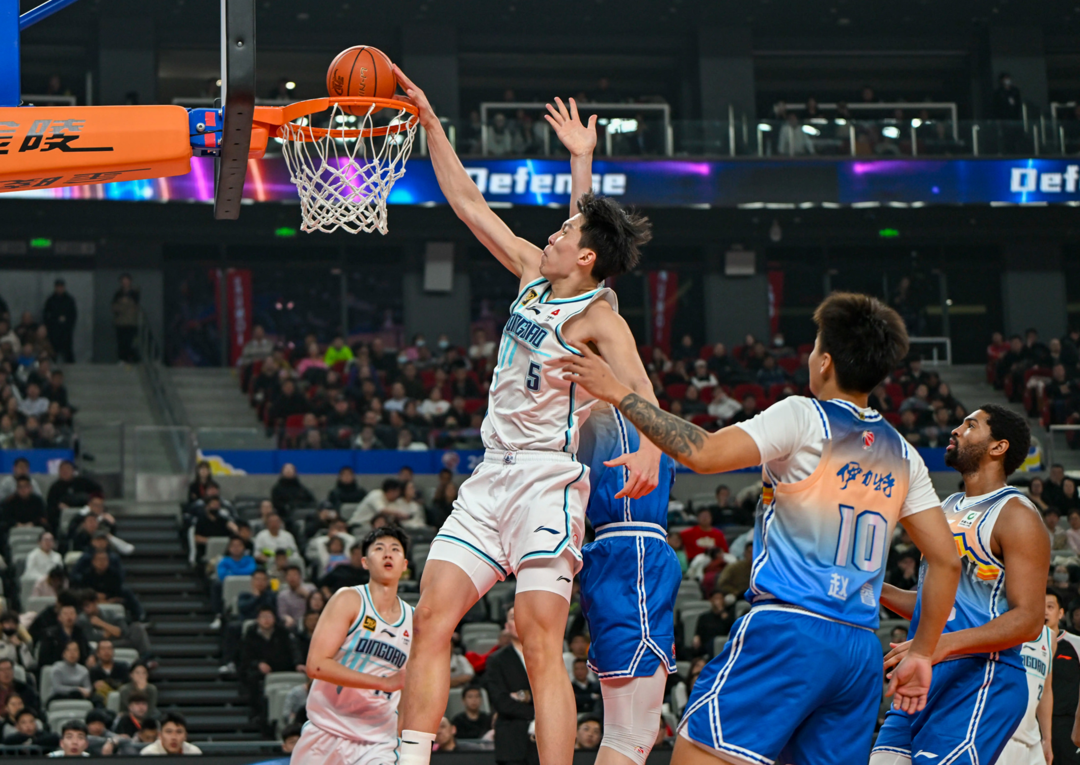 开云-包含清晨深圳男篮调整名单以备NBA总决赛，再遭质疑环节打磨，底气十足，轮换策略成焦点的词条